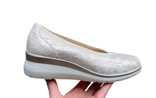 Afbeelding in Gallery-weergave laden, PITILLOS DAMES BALERINA MET SLEEHAKJE EN ELASTIEK GOUD
