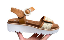 Afbeelding in Gallery-weergave laden, ARA SANDAAL MET KLEVERS COGNAC
