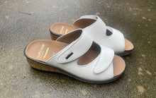 Afbeelding in Gallery-weergave laden, FIDELIO SLIPPER G BREEDTE UITNEEMBAAR VOETBED
