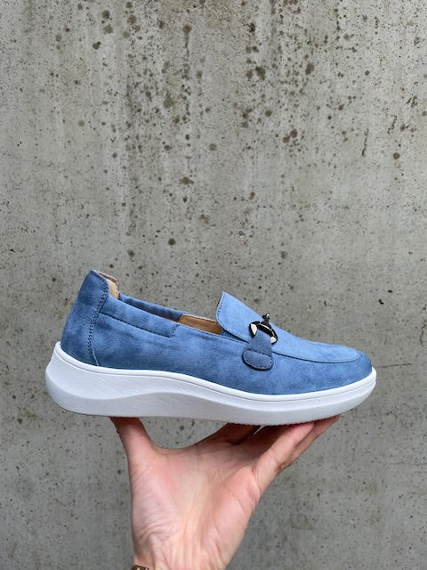 GRUNWALD MOCCASIN MET UITNEEMBAAR VOETBED DAMES BLAUW