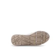 Afbeelding in Gallery-weergave laden, GABOR LOAFERS MET UITNEEMBAAR VOETBED LATTE
