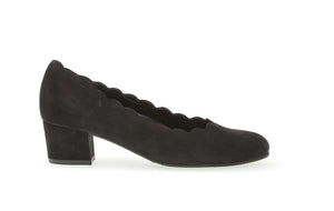 GABOR PUMP MET HAKJE ZWART G BREEDTE
