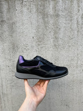 Afbeelding in Gallery-weergave laden, GABOR SNEAKER MET UITNEEMBAAR VOETBED ZWART
