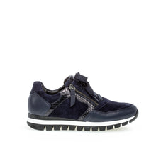 Afbeelding in Gallery-weergave laden, GABOR SNEAKER MET UITNEEMBAAR VOETBED BLAUW
