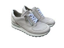 Afbeelding in Gallery-weergave laden, WALDLAUFER SNEAKER H-BREEDTE MET UITNEEMBAAR VOETBED BEIGE
