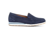 Afbeelding in Gallery-weergave laden, GABOR LOAFER MET UITNEEMBAAR VOETBED BLAUW
