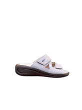 Afbeelding in Gallery-weergave laden, FIDELIO SLIPPER MET UITNEEMBAAR VOETBED EN KLEVERS BEIGE
