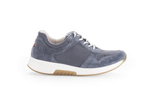 Afbeelding in Gallery-weergave laden, GABOR ROLLING SOFT SNEAKERS UITNEEMBAAR VOETBED BLAUW
