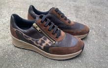 Afbeelding in Gallery-weergave laden, SOLIDUS SNEAKER MET UITNEEMBAAR VOETBED H BREEDTE BRUIN
