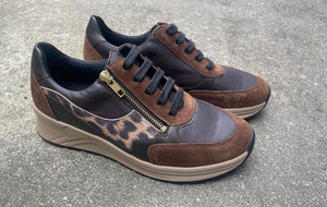 SOLIDUS SNEAKER MET UITNEEMBAAR VOETBED H BREEDTE BRUIN