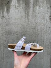 Afbeelding in Gallery-weergave laden, ROHDE TEENSLIPPER WIT LAK
