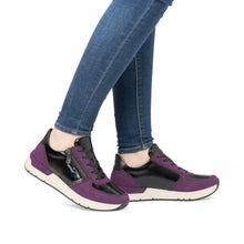 Afbeelding in Gallery-weergave laden, RIEKER SNEAKERS MET VETERS EN RITS MULTI
