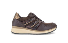 Afbeelding in Gallery-weergave laden, GABOR DAMES SNEAKER MET UITNEEMBAAR VOETBED K-WIJDTE BRUIN
