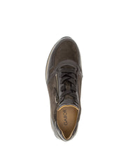 Afbeelding in Gallery-weergave laden, GABOR DAMES SNEAKER MET UITNEEMBARE ZOOL H-WIJDTE BRUIN
