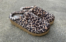 Afbeelding in Gallery-weergave laden, ROHDE PANTOFFEL LEOPARD UITNEEMBAAR VOETBED
