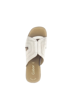 GABOR SLIPPER MET BLOKHAK BEIGE