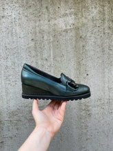 Afbeelding in Gallery-weergave laden, SOFTWAVES MET SLEEHAK EN UITNEEMBAAR VOETBED GROEN
