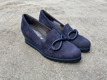 Afbeelding in Gallery-weergave laden, SOFTWAVES INSTAPPER MET SLEEHAK EN UITNEEMBAAR VOETBED BLAUW 3 cm

