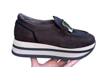 Afbeelding in Gallery-weergave laden, SOFTWAVES MOCCASIN DIKKE ZOOL UITNEEMBAAR VOETBED BRUIN
