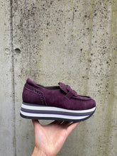 Afbeelding in Gallery-weergave laden, SOFTWAVES LOAFER MET DIKKE ZOOL EN UITNEEMBAAR VOETBED PAARS
