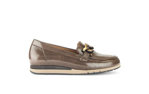 GABOR MOCCASIN MET UITNEEMBAAR VOETBED EN GESP BRONS