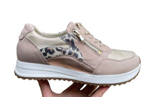 Afbeelding in Gallery-weergave laden, WALDLAUFER DAMES SNEAKER MET UITNEEMBAAR VOETBED H WIJDTE BEIGE
