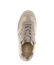 Afbeelding in Gallery-weergave laden, GABOR SNEAKER MET UITNEEMBAAR VOETBED FANGO
