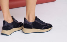 Afbeelding in Gallery-weergave laden, SOFTWAVES SNEAKER MET UITNEEMBAAR VOETBED BLAUW

