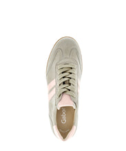 Afbeelding in Gallery-weergave laden, GABOR SNEAKER MET UITNEEMBAAR VOETBED SCHILFF
