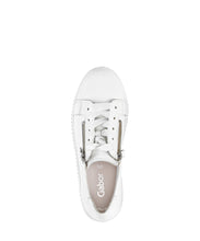 Afbeelding in Gallery-weergave laden, GABOR SNEAKER MET UITNEEMBAAR VOETBED WIT
