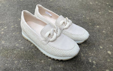 Afbeelding in Gallery-weergave laden, GABOR LOAFER MET UITNEEMBAAR VOETBED LATTE
