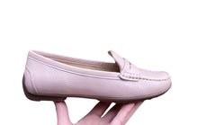 Afbeelding in Gallery-weergave laden, WIRTH MOCCASIN MET UITNEEMBAAR VOETBED ROZE

