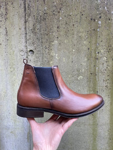FLUCHOS HEREN LAARSE MET RITS EN UITNEEMBAAR VOETBED CAMEL