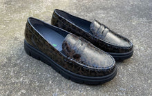 Afbeelding in Gallery-weergave laden, WALDLAUFER DAMES LOAFER MET UITNEEMBAAR VOETBED H-WIJDTE GRIJS
