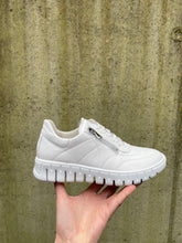 Afbeelding in Gallery-weergave laden, WALDLAUFER SNEAKERS MET UITNEEMBAAR VOETBED WOT

