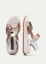 Afbeelding in Gallery-weergave laden, HISPANITAS SANDALEN MET DIKKE ZOOL METAL
