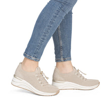 Afbeelding in Gallery-weergave laden, REMONTE SNEAKER SLEEHAK EN UITNEEMBAAR VOETBED
