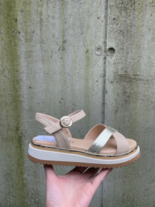 DONNA SOFT BEIGE SANDAAL LAAG