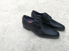 Afbeelding in Gallery-weergave laden, FLUCHOS VETERSCHOEN GEKLEED ZWART
