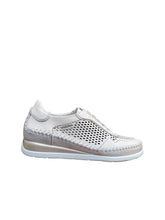 Afbeelding in Gallery-weergave laden, DORKING LOAFER MET REKKERS BEIGE
