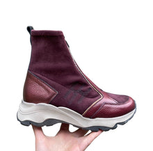 Afbeelding in Gallery-weergave laden, HISPANITAS HOGE SNEAKER UITNEEMBAAR VOETBED
