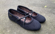 Afbeelding in Gallery-weergave laden, PANTOFFEL ALBEROLA MET ELASTIEKEN
