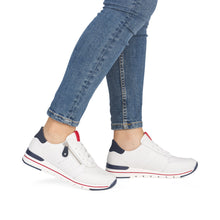 Afbeelding in Gallery-weergave laden, REMONTE SNEAKER MET UITNEEMBAAR VOETBED WIT
