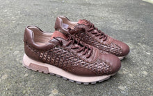 Afbeelding in Gallery-weergave laden, HISPANITAS SNEAKERS UITNEEMBAAR VOETBED AVELLANA
