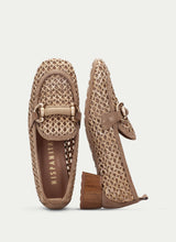 Afbeelding in Gallery-weergave laden, HISPANITAS PUMP MET HAK EN GESP DESERT
